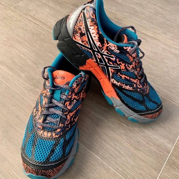 ASICS sneakers - Picture 2 of 3